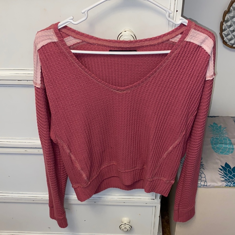 Abercrombie & Fitch Cropped V-Neck Sweater